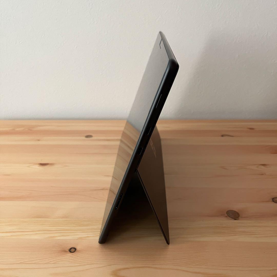Surface Pro8 i5/8GB/512GB グラファイト
