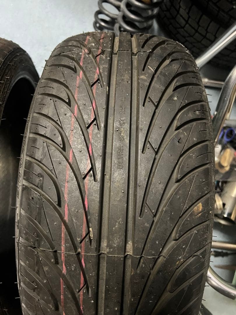 ナンカン205/35r18 4本セット