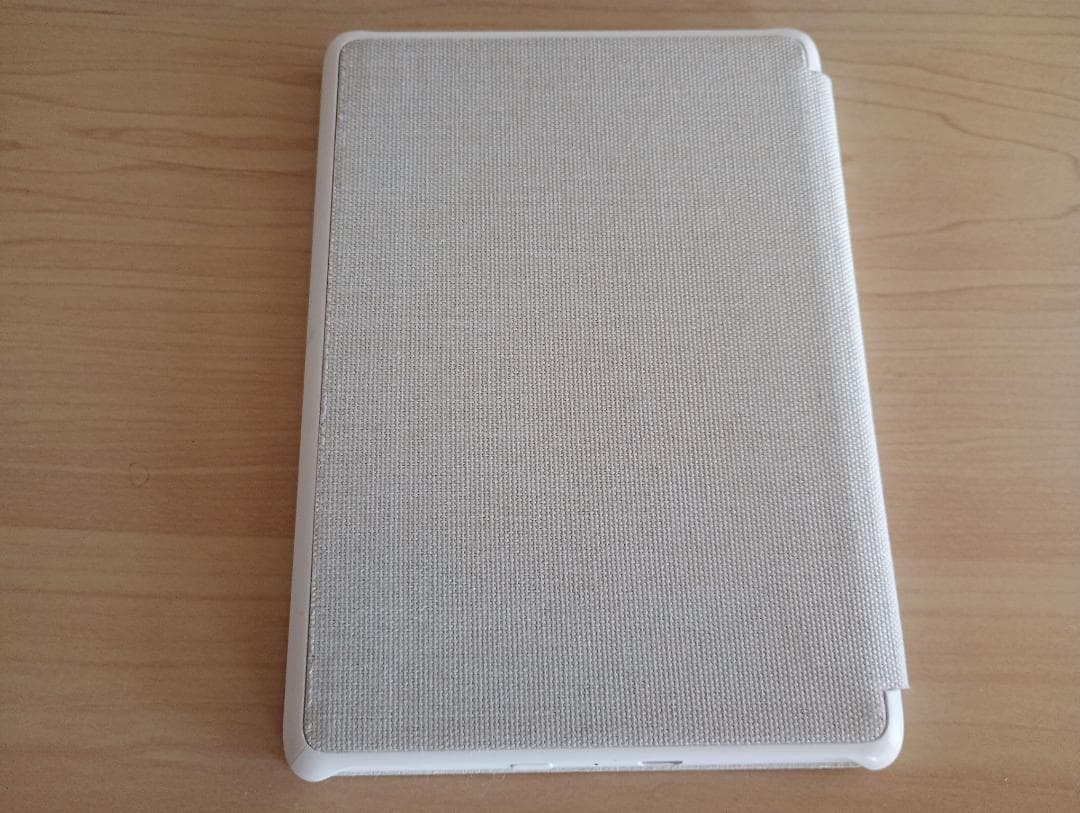 Kindle 第10世代（白）広告なし カバー付き