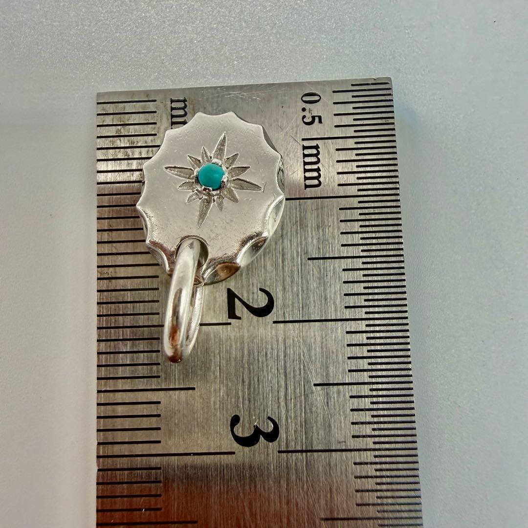 美品　SAAD ターコイズ付き放射メタル小