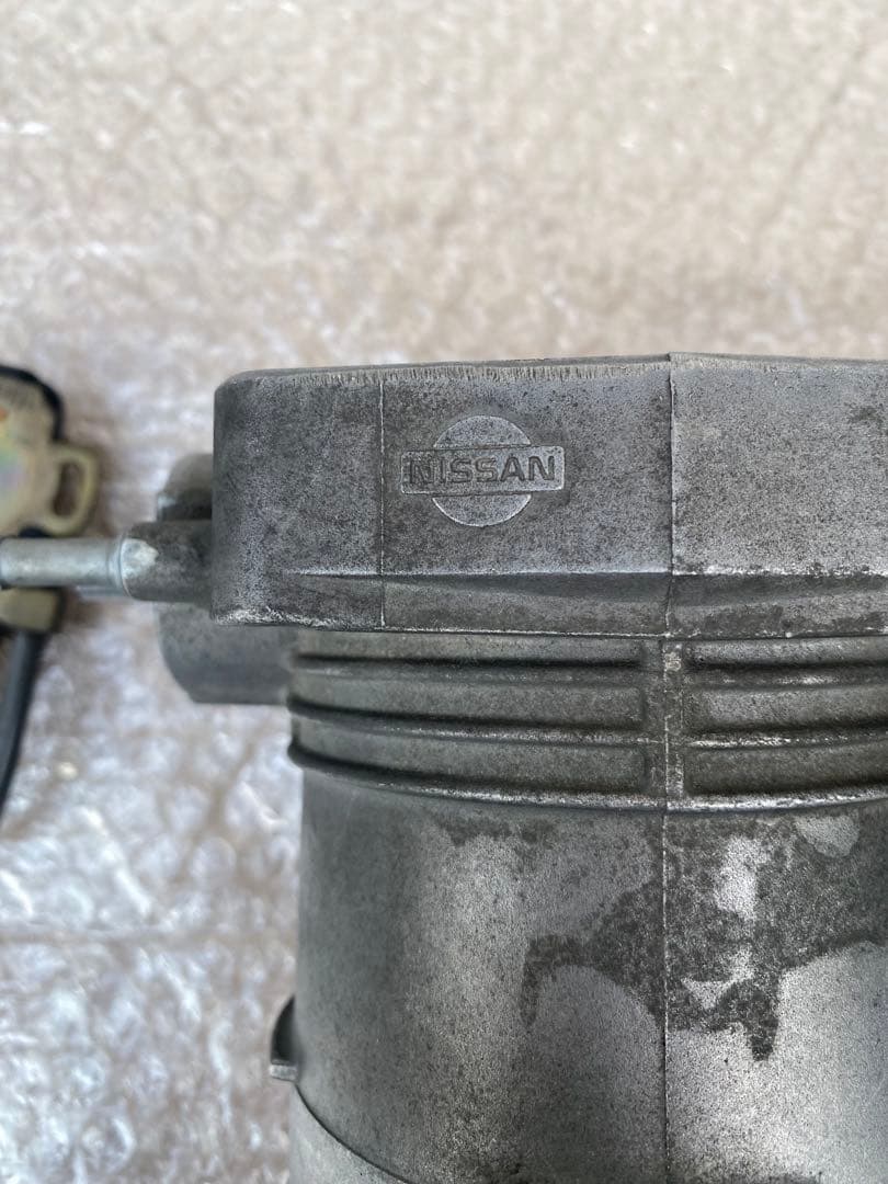やまんなか！日産インフィニティQ45純正スロットルASSY