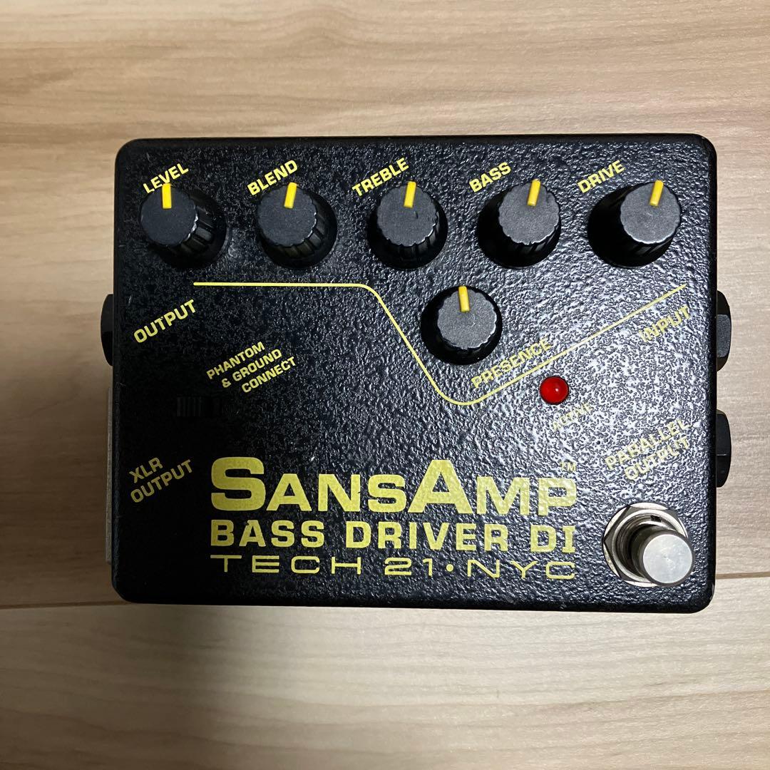 元箱付きTech 21 SansAmp Bass D DI 初期型