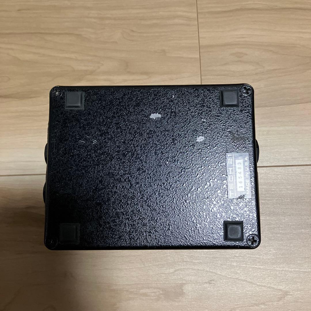 元箱付きTech 21 SansAmp Bass D DI 初期型