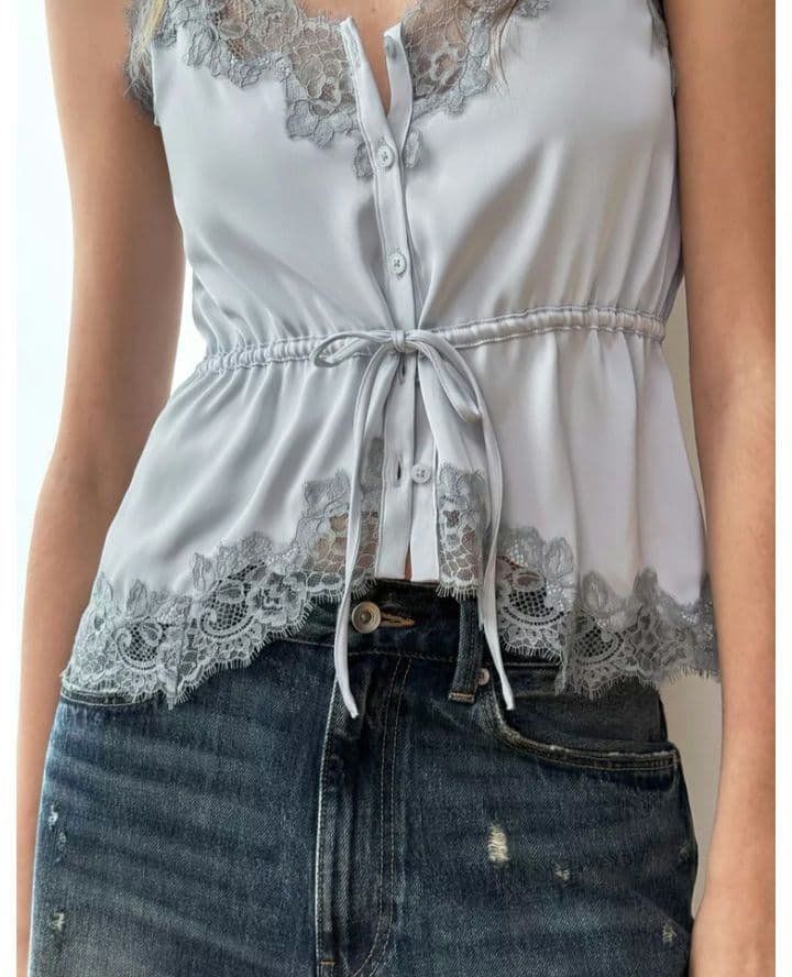 完売品 ZARA レースサテンキャミソール XS パステルブルー