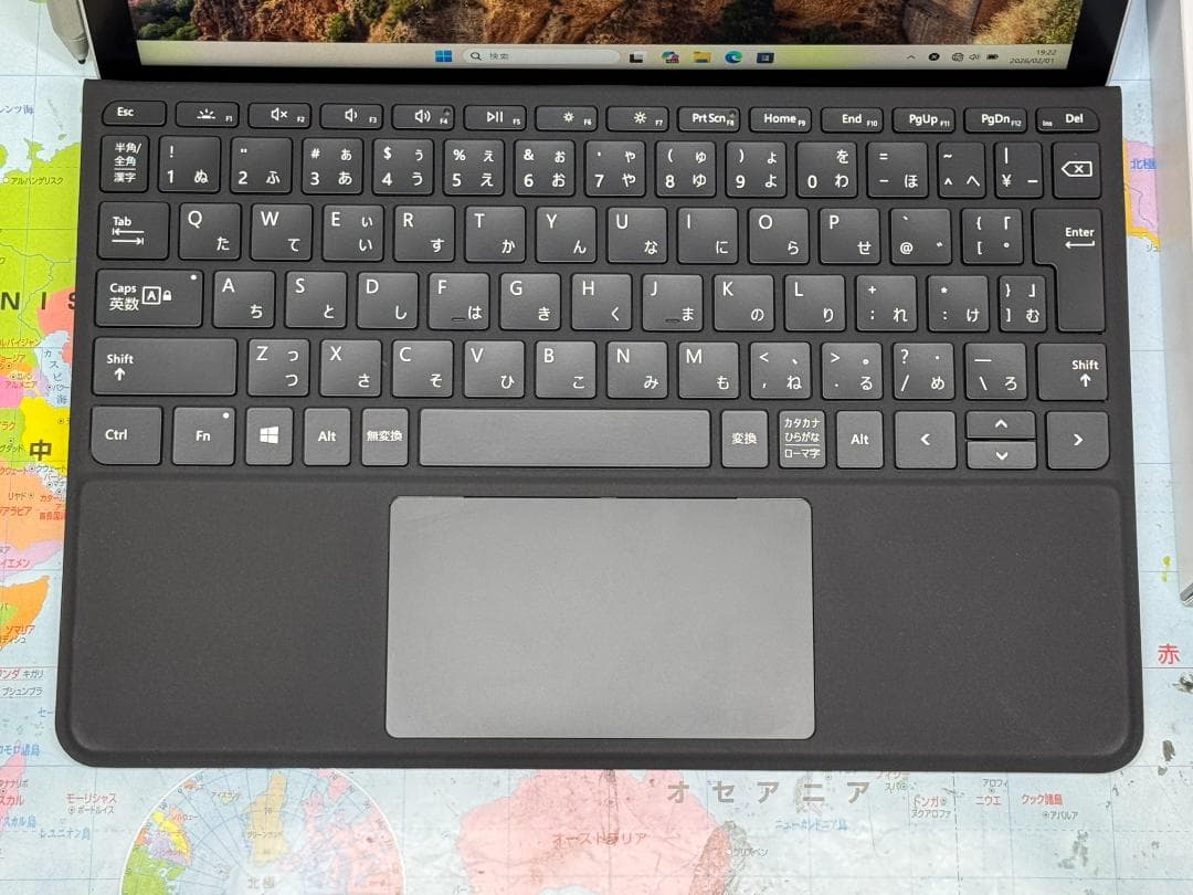 極美品 LTE ペン Surface Go 2 10.5型 8GB キーボード