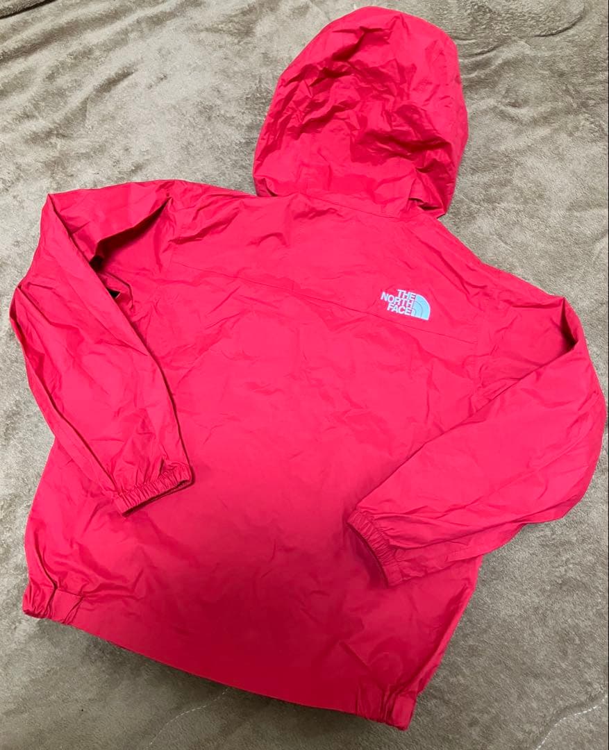 新品　THE NORTH FACEウィンドブレーカー　上下セット　130㎝