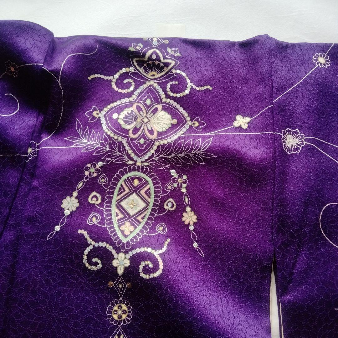 未使用品　紫色 刺繍入り 振袖 着物