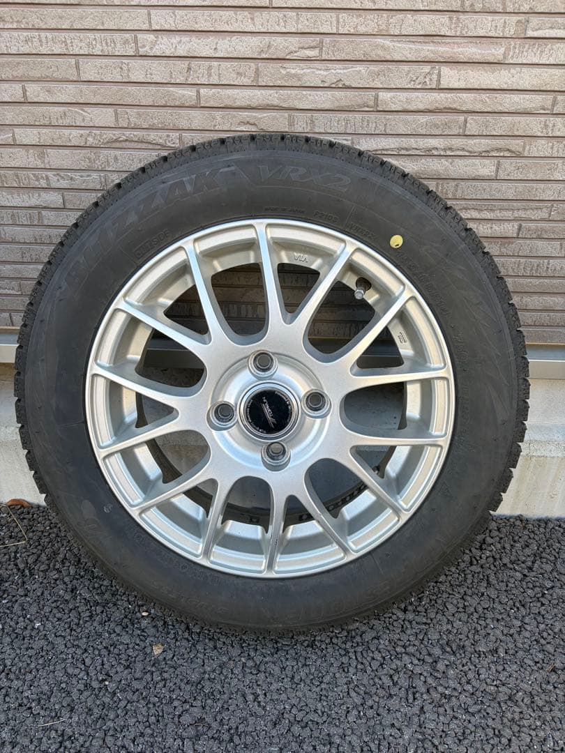 BLIZZAK VRX2 155/65R14 4本セット　アルミホイール付き