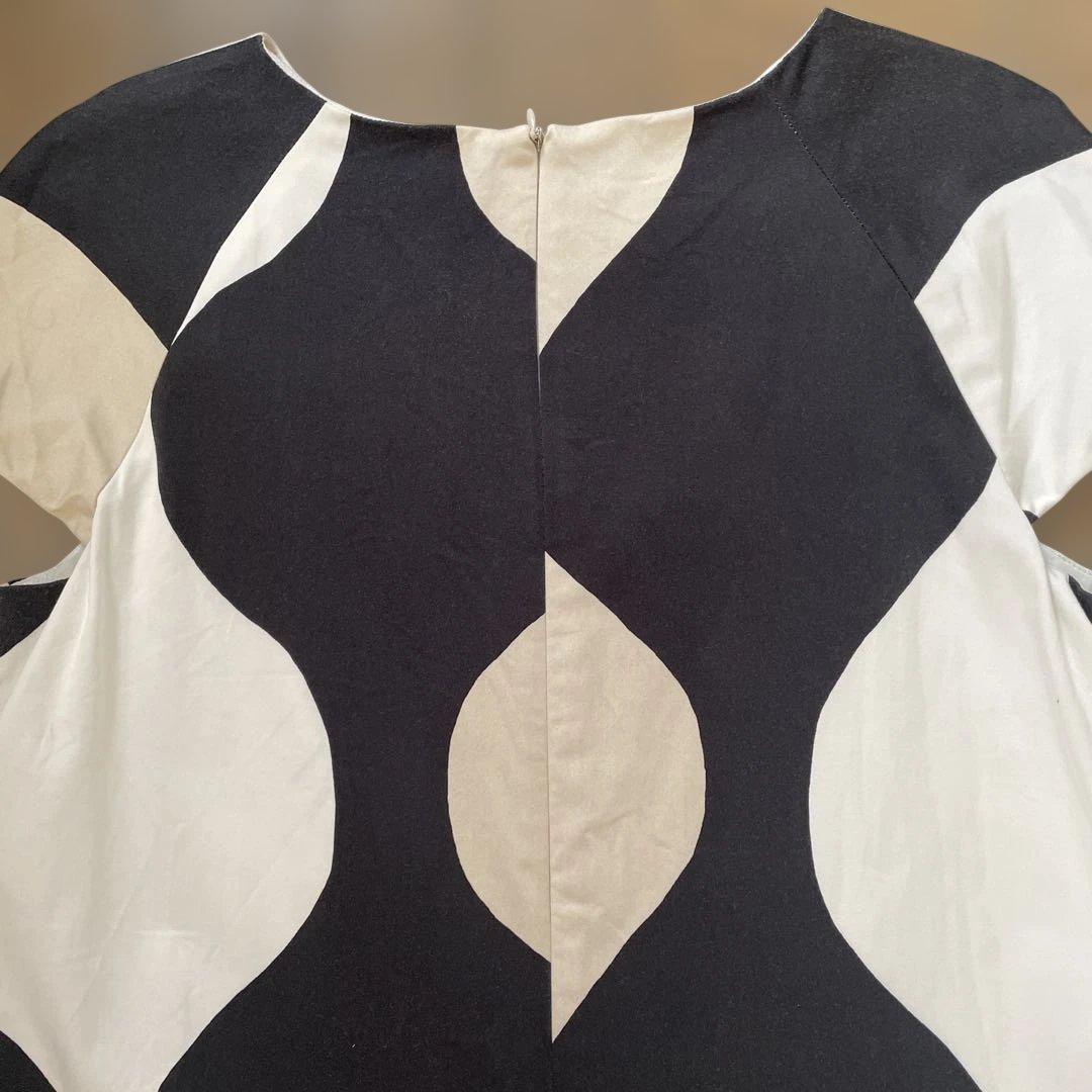 希少　marimekko 半袖 ひざ丈ワンピース サイズ40