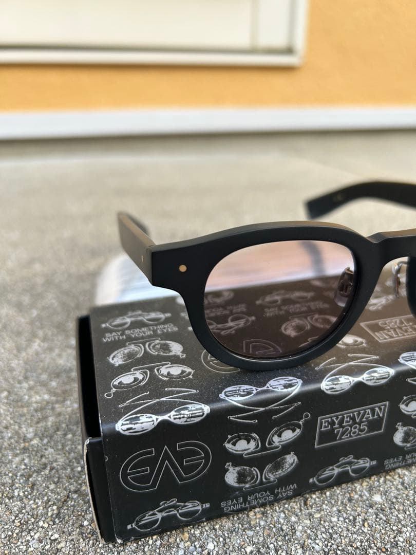小物 EYEVAN 7285 349