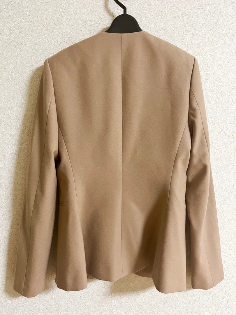 【タグ付き】定価5万セオリー ノーカラージャケット 00 ベージュ