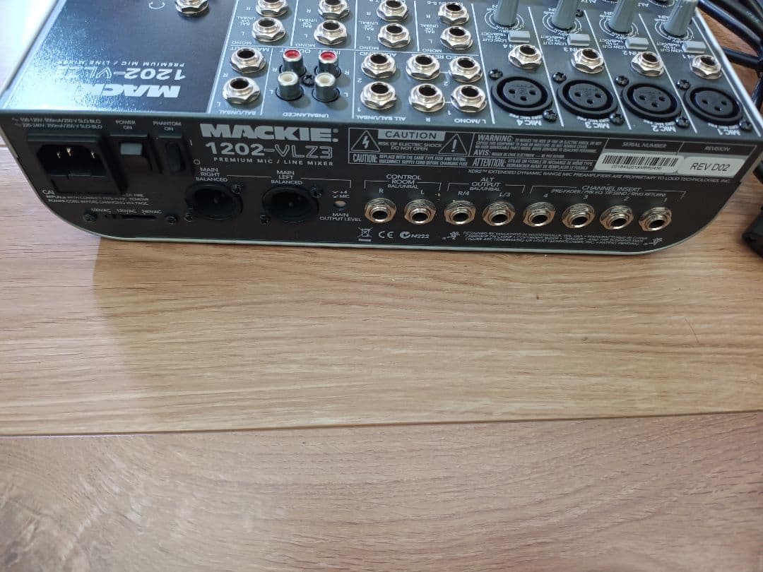 配信機器・PA機器・レコーディング機器 MACKIE 1202VLZ3