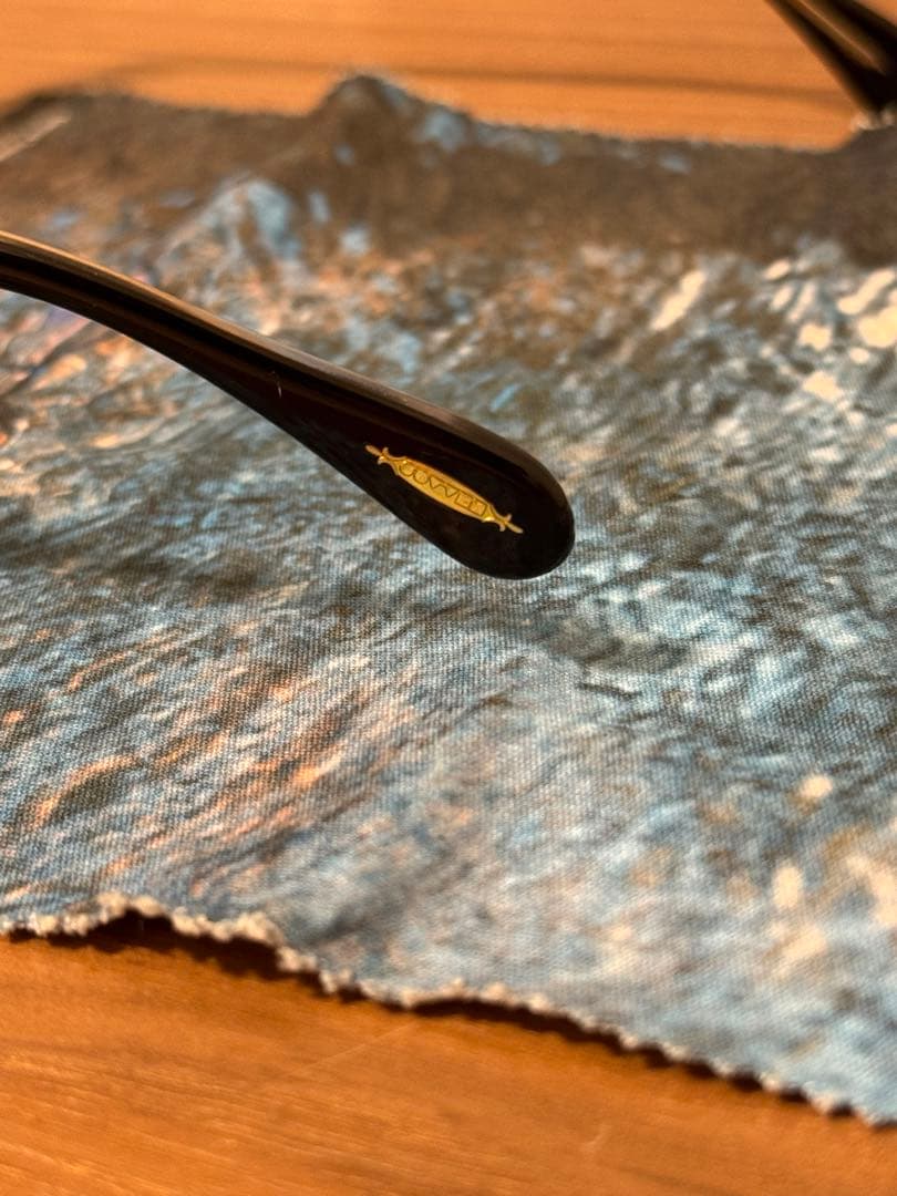 小物 OLIVER PEOPLES Shaldrake J