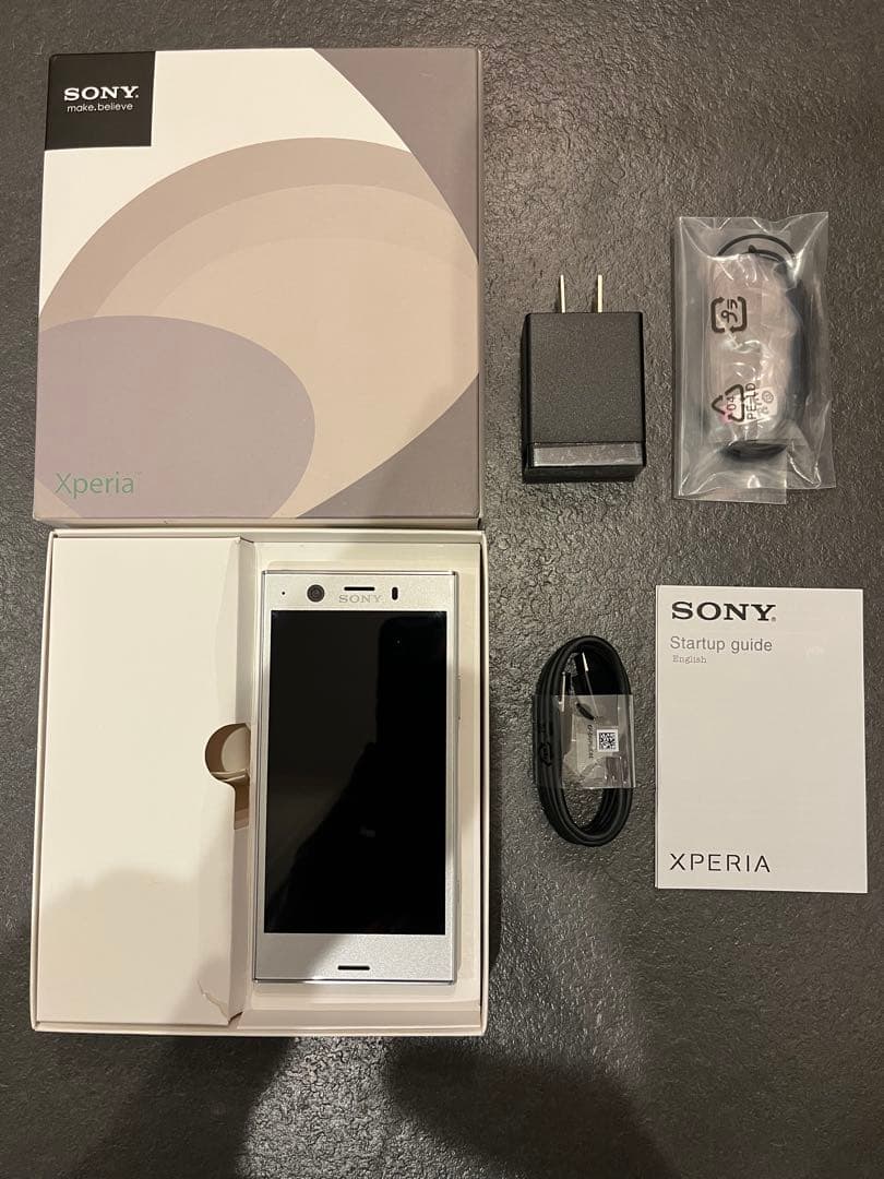 SONY Xperia XZ1 Compact SO-02K シルバー