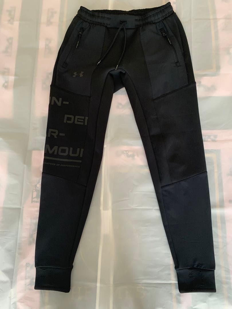Under Armour フード付きジャケット M ホワイト/ブラック上下セット
