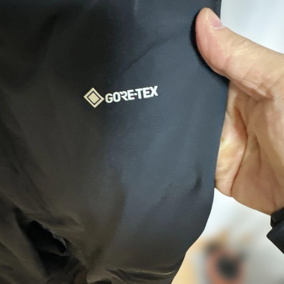 GORE-TEX ブラック パウダートラックビブ　サロペット　ゴアテックス