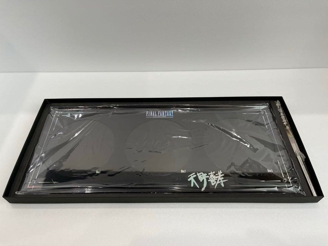 FINAL FANTASY コレクション ディスプレイケース 天野喜孝 限定品