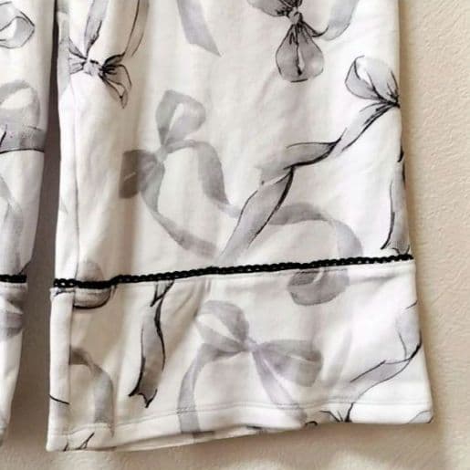 新品・タグ付！SNIDEL  リボン柄 シルキーフリース ロングパンツ