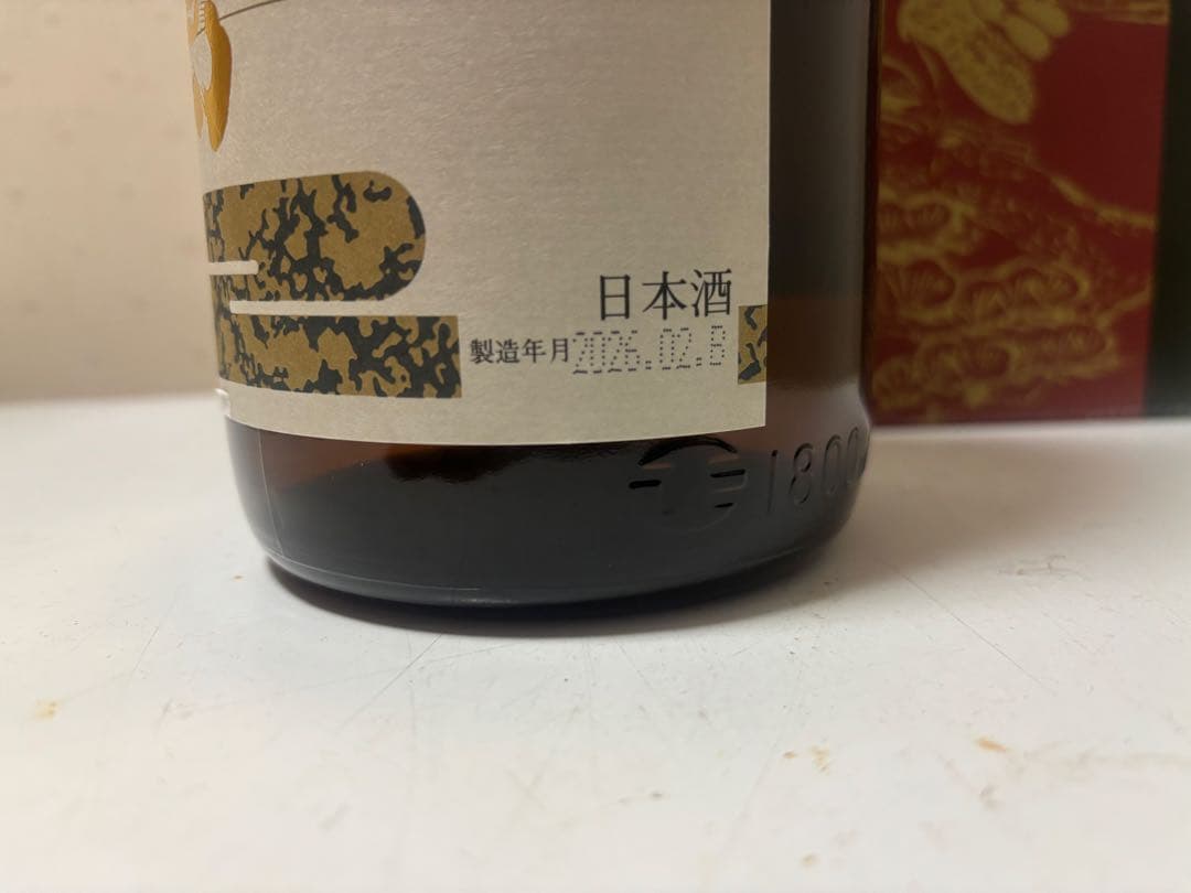 特撰. 朝日鷹.新酒生貯蔵酒1800ml 化粧箱付