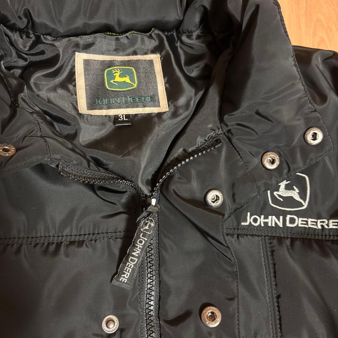にょこ　John Deere ジョンディア　黒　ジャンパー フード付き
