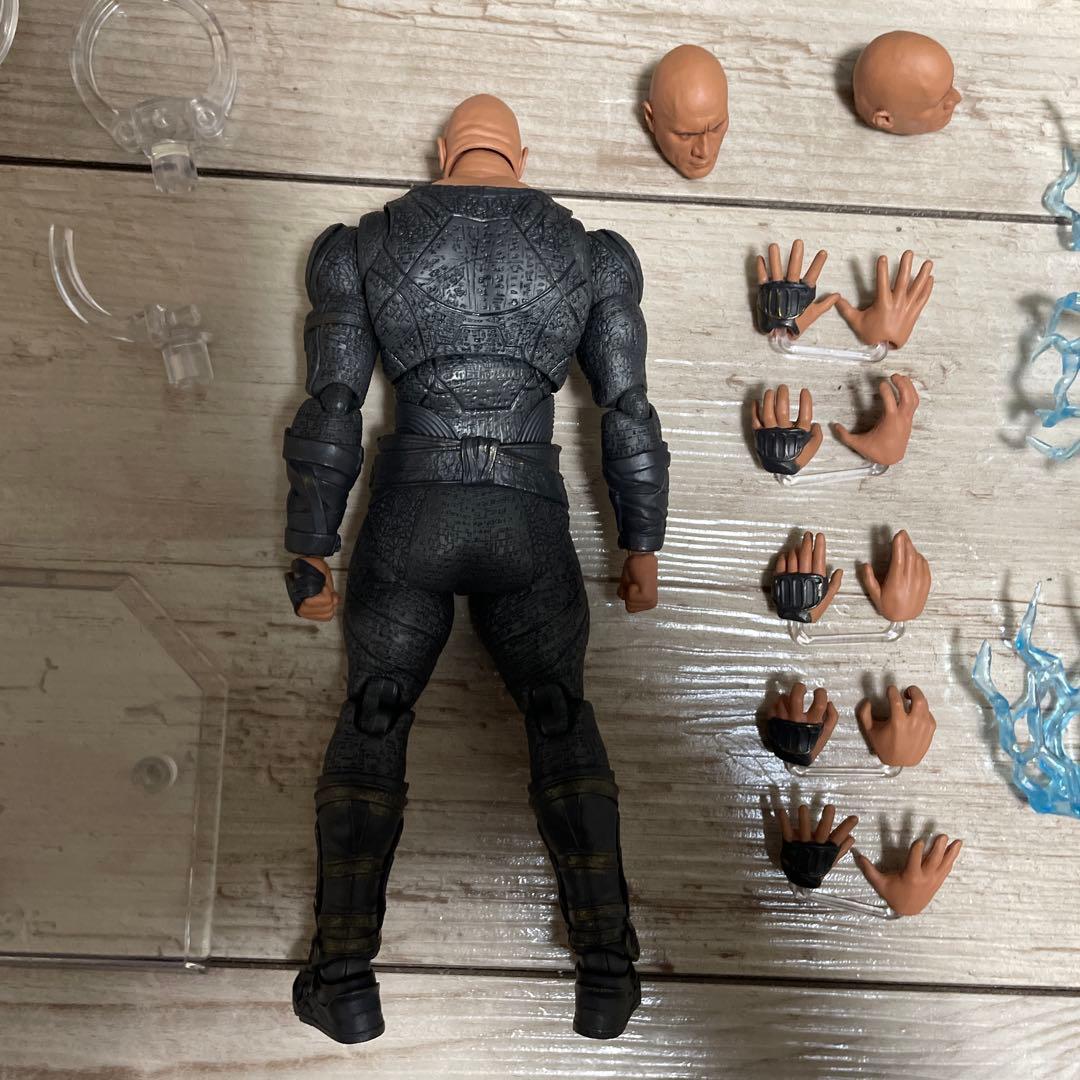 mafex ブラックアダム
