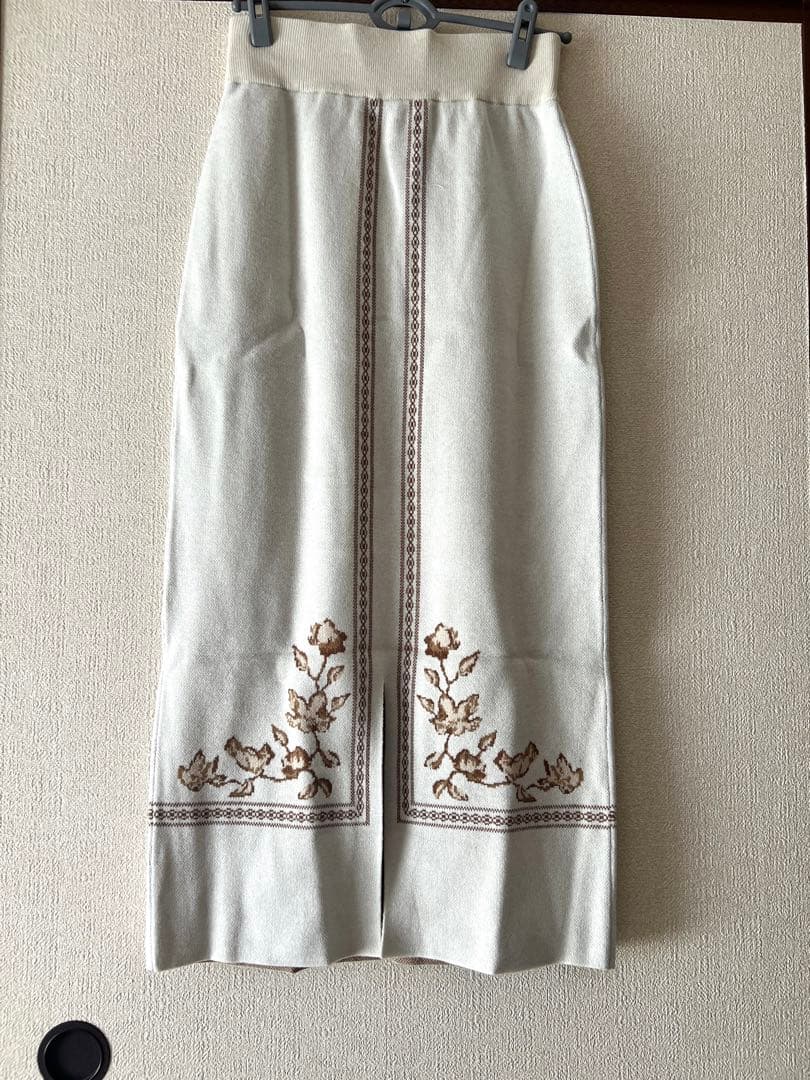 【Eaphi SCARF MOTIF KNIT SKIRT beige