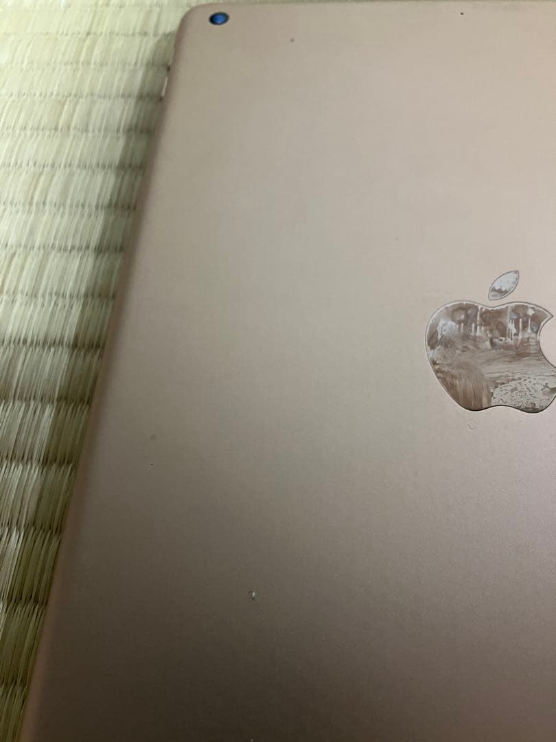 ハ*郎様 Apple iPad (第7世代) 32GB 傷あり汚れあり