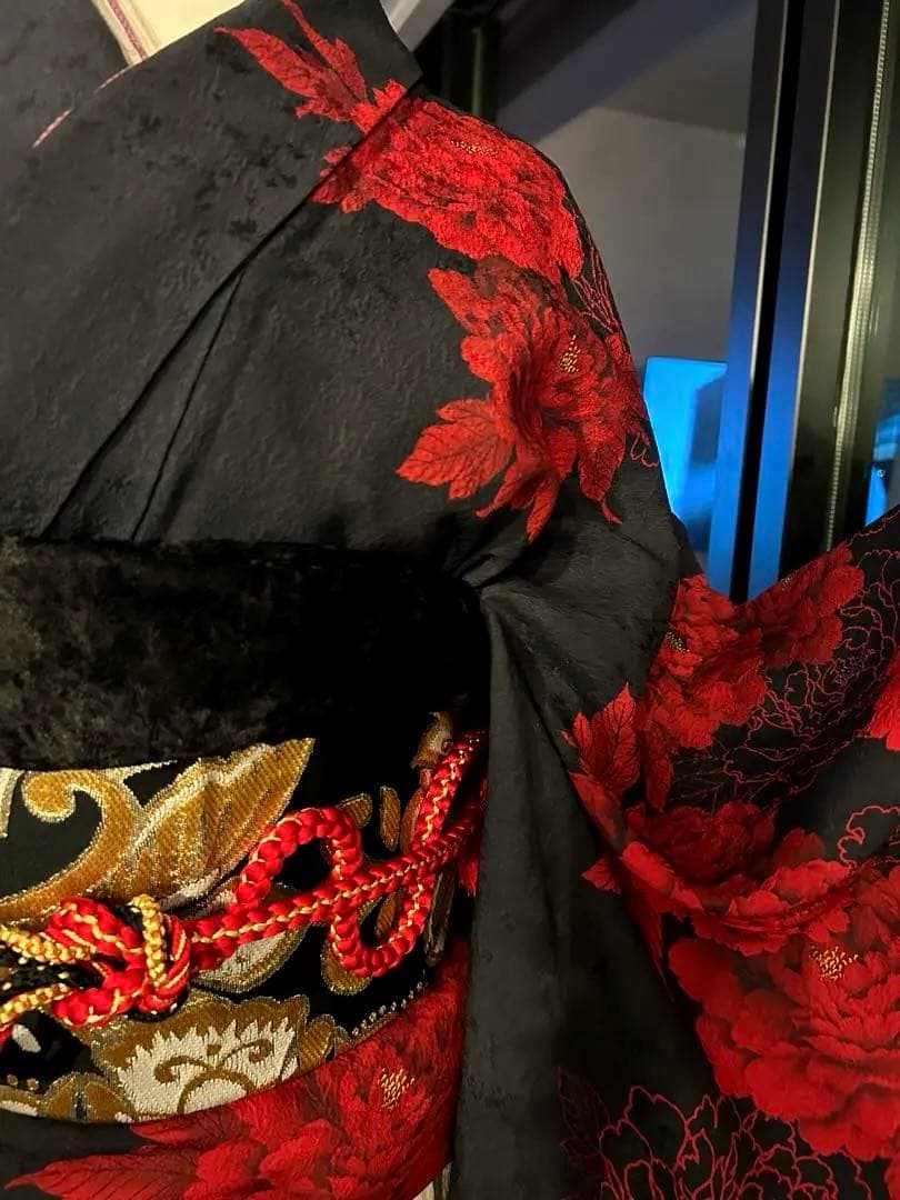 振袖セット　豪華な紅牡丹　　着丈155 小柄さん向き