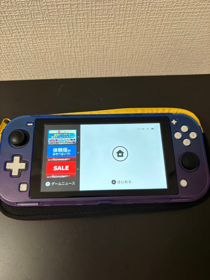 Nintendo Switchライト　グレー　モンハンライズ