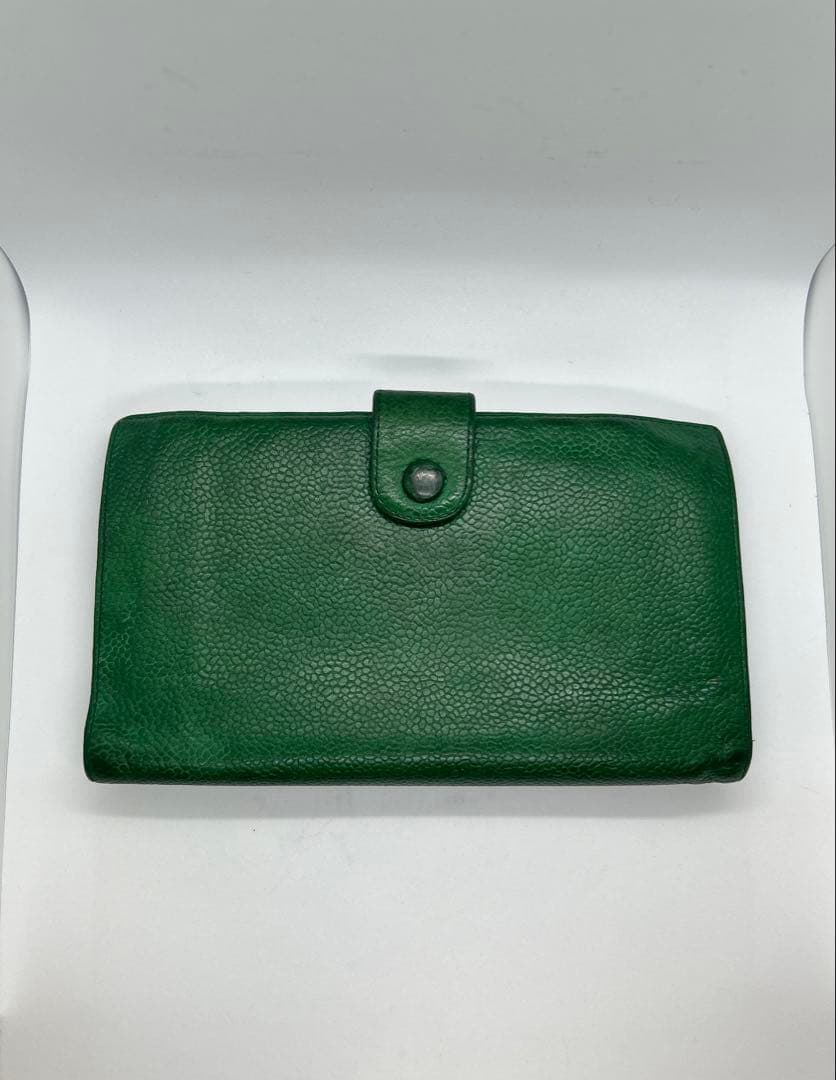 CHANEL シャネル　二つ折り財布　グリーン　レディース　ロゴ　お洒落/605