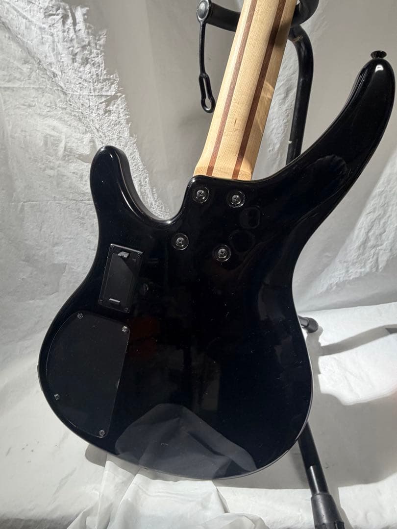 YAMAHA ベース　TRBX304 黒　現状品