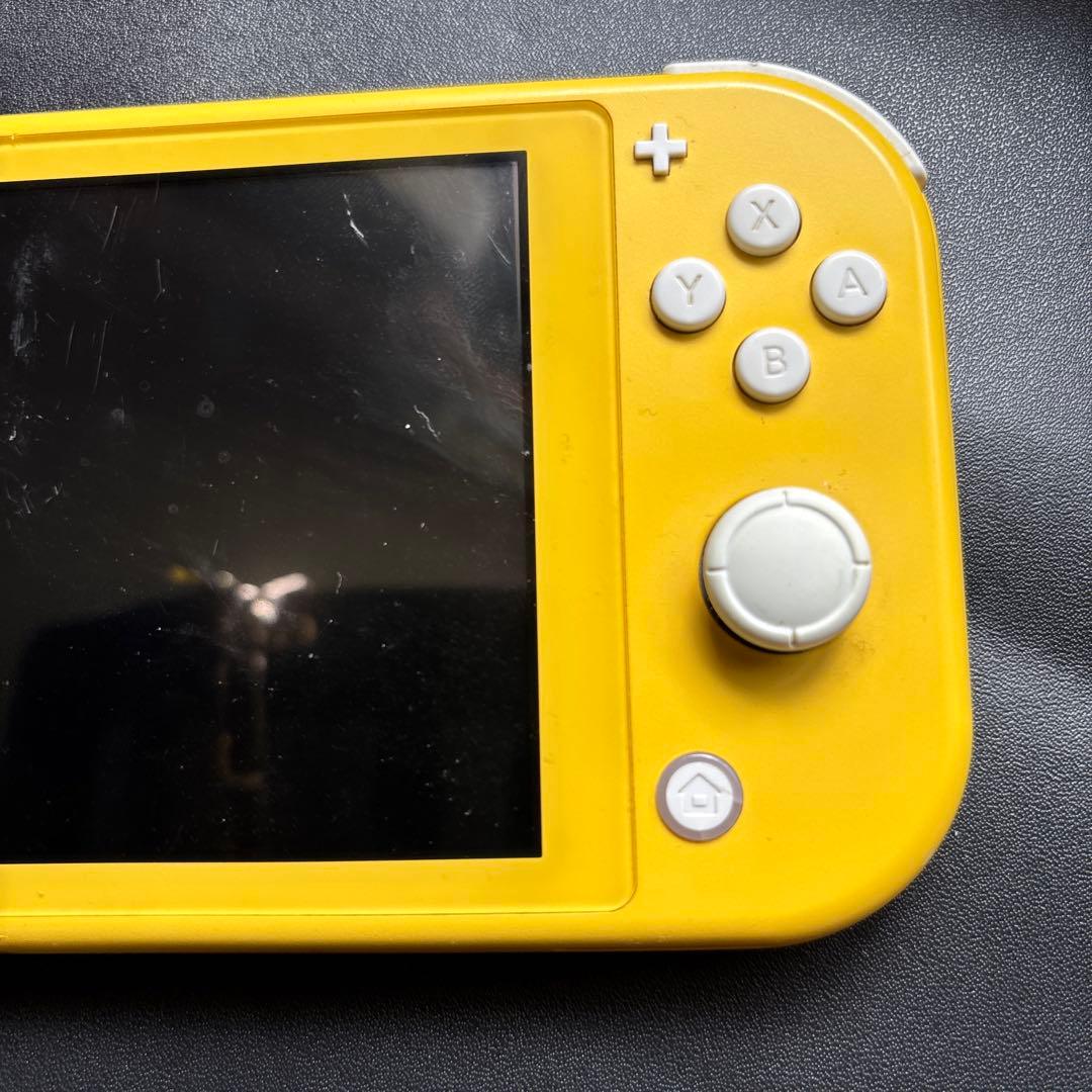 ニンテンドー Switch ライト イエロー　ジャンク品