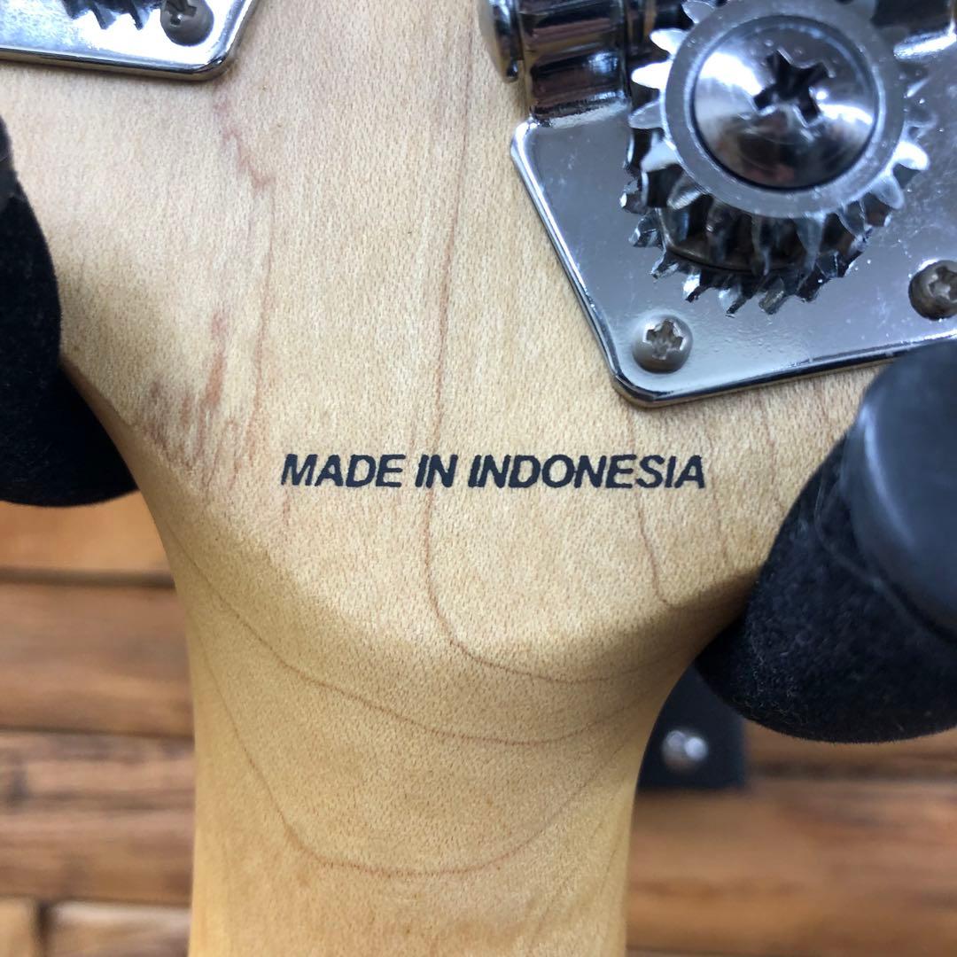 Sterling by MUSIC MAN SUB Series ベース