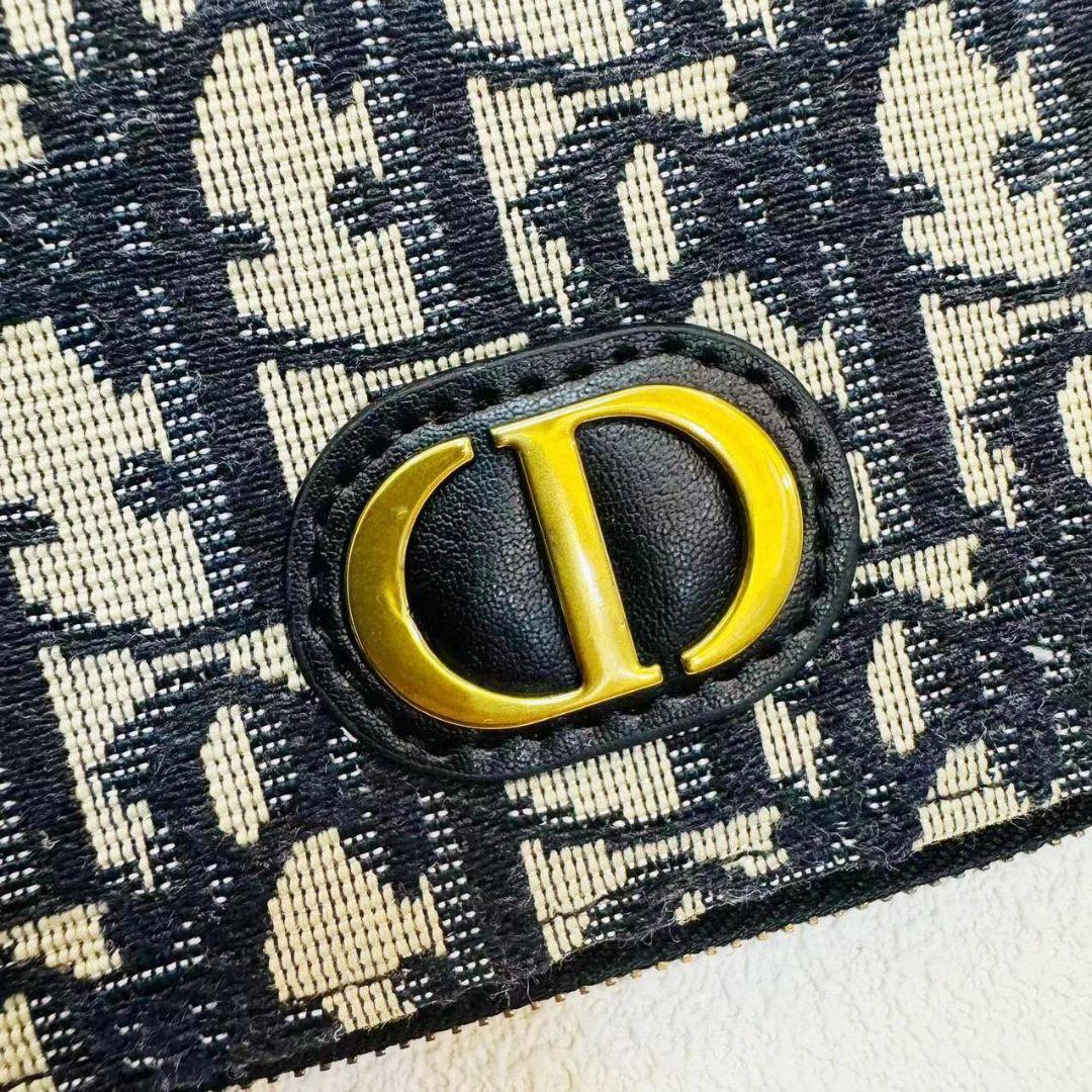 【極美品】 二つ折り財布 レディース