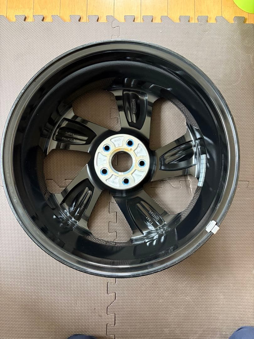 ライズ　純正ホイール　17インチ　195/60R17 90H