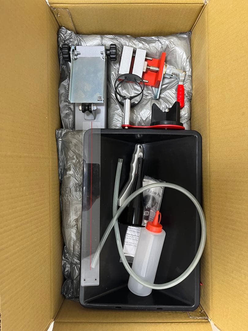 グリップ交換に最適 ベンチマウントグリツピングステーション