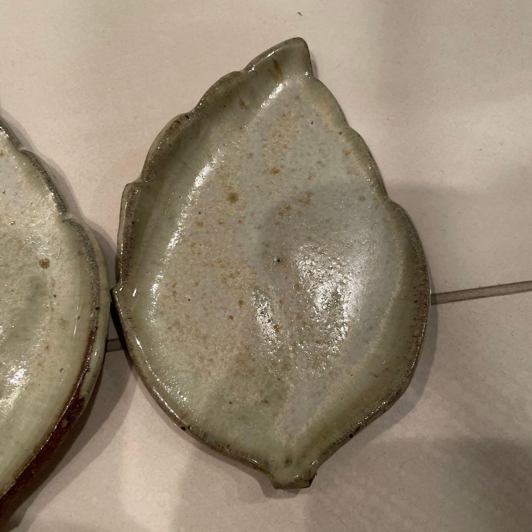 高鶴淳先生作　葉っぱの形の取り皿