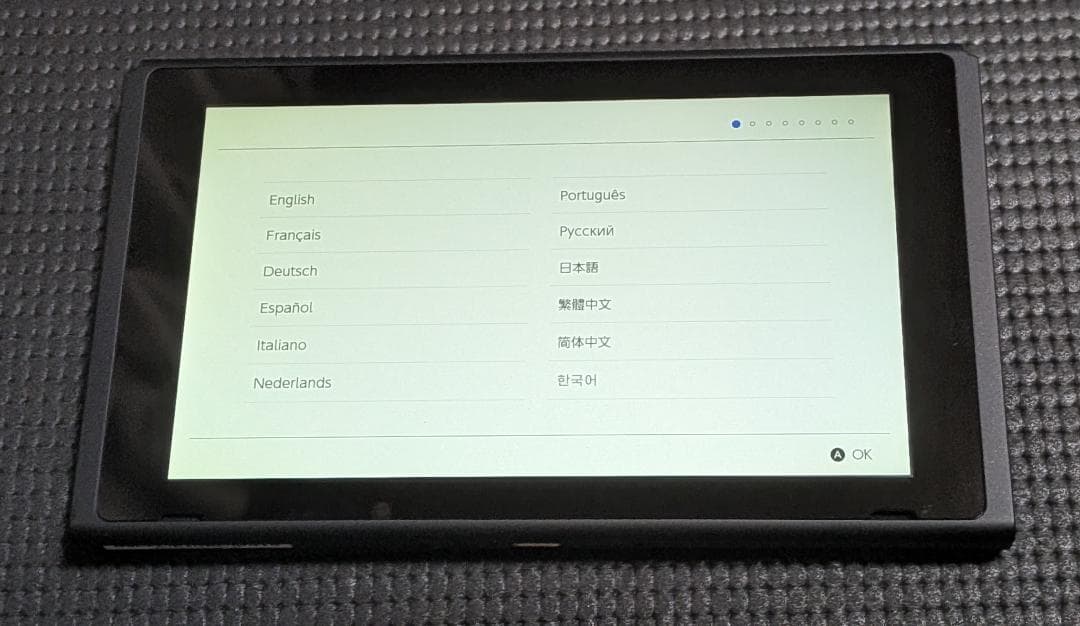 【使用約1年・超美品】Nintendo Switch 現行モデル