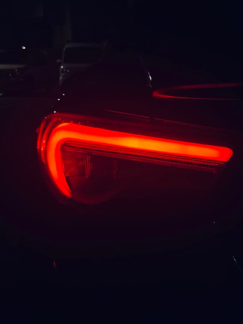 ヴァレンティ　REVO テールユニット　86 BRZ TTS86Z-SB-2