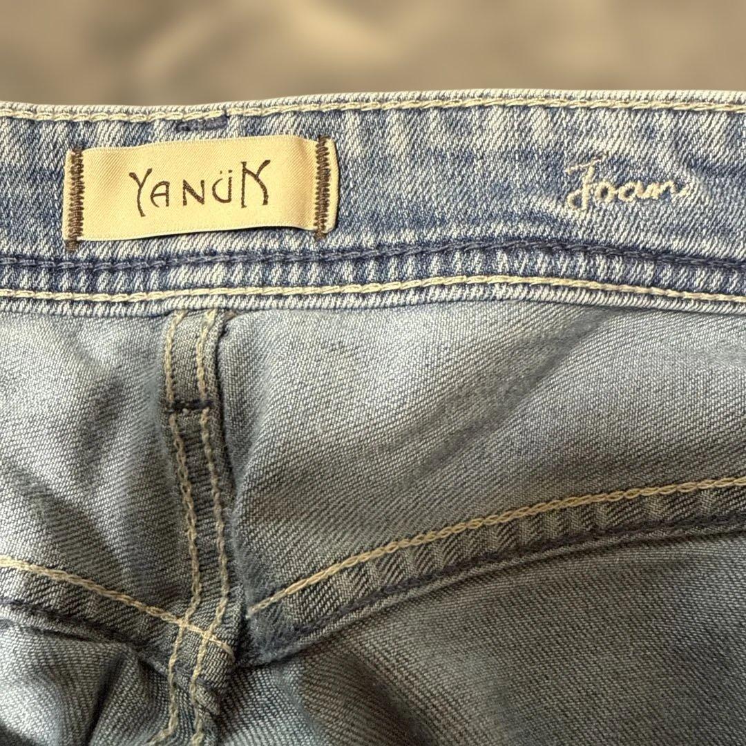 サイズ25 YANUK JOAN ルーズストレート　APS