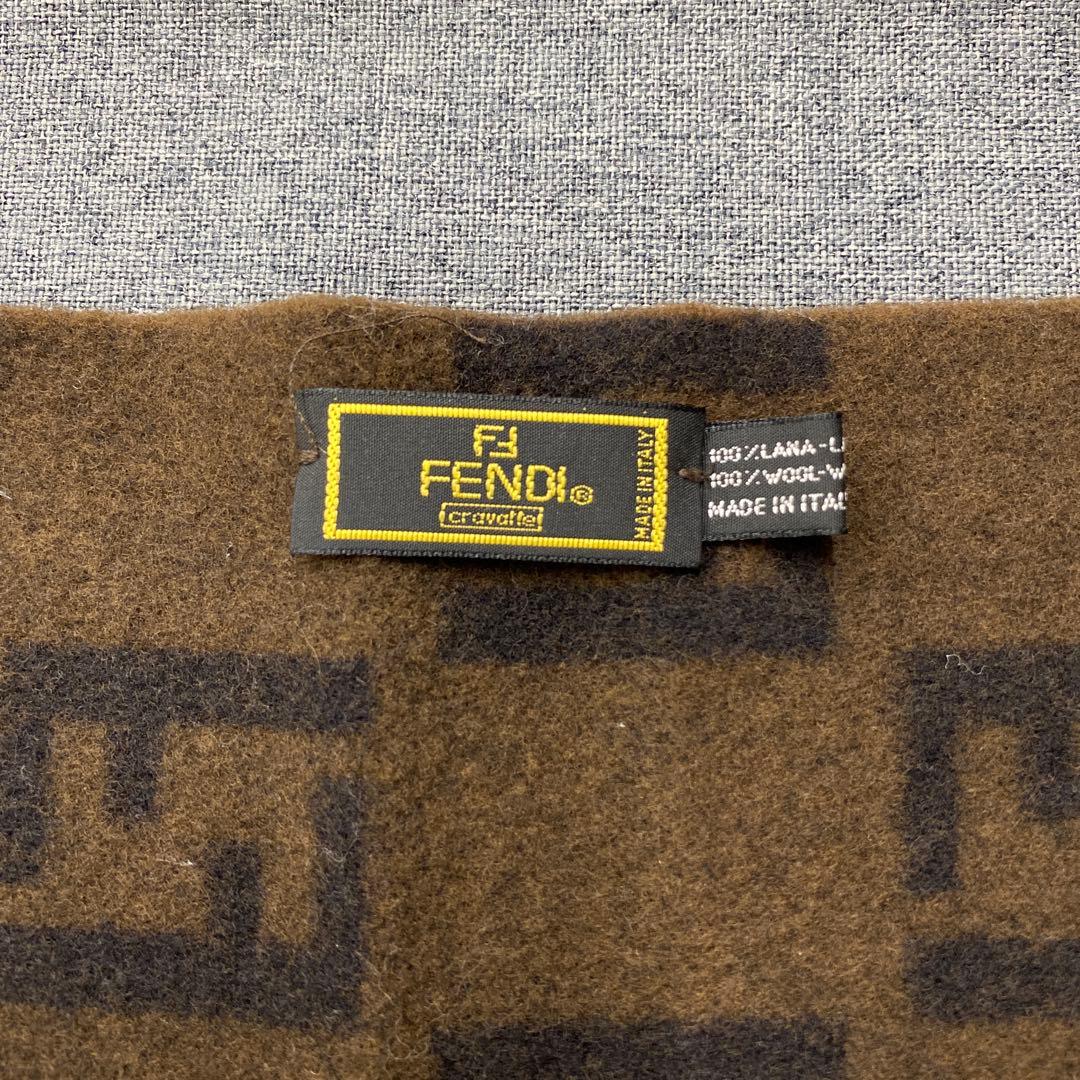 N900◯ FENDI フェンディ ウールマフラー ロゴ