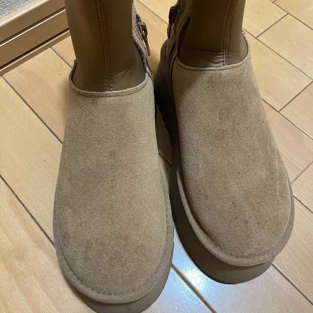 靴 UGG Classic Dipper Chesnut 24cm