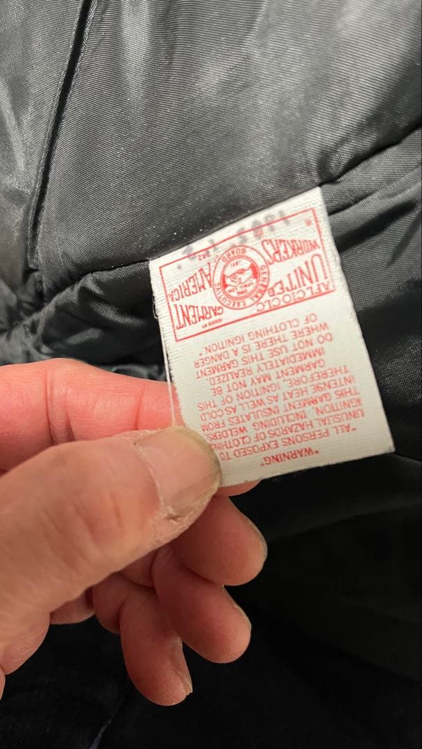 [希少]carhartt ダックベスト胸タグUSA製ネイビー