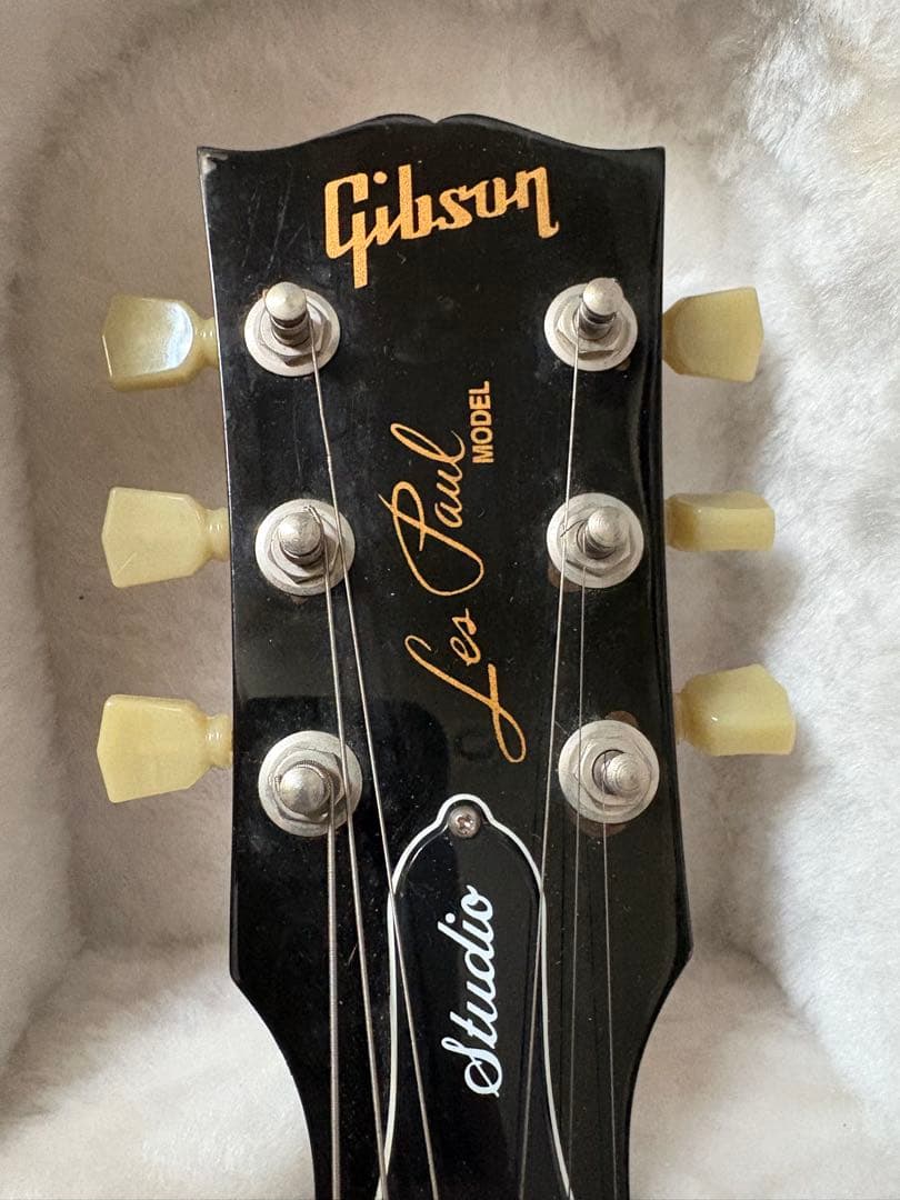 Gibson Les Paul studio レッド ハードケース付き
