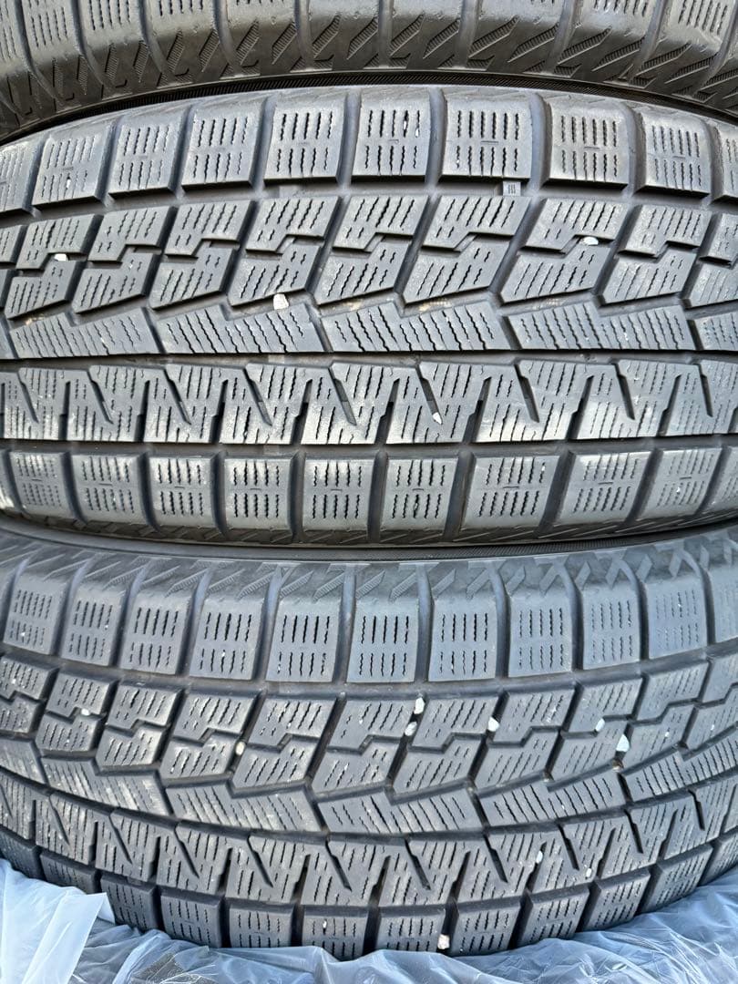 195/65R15 ヨコハマ スタッドレスタイヤ 4本