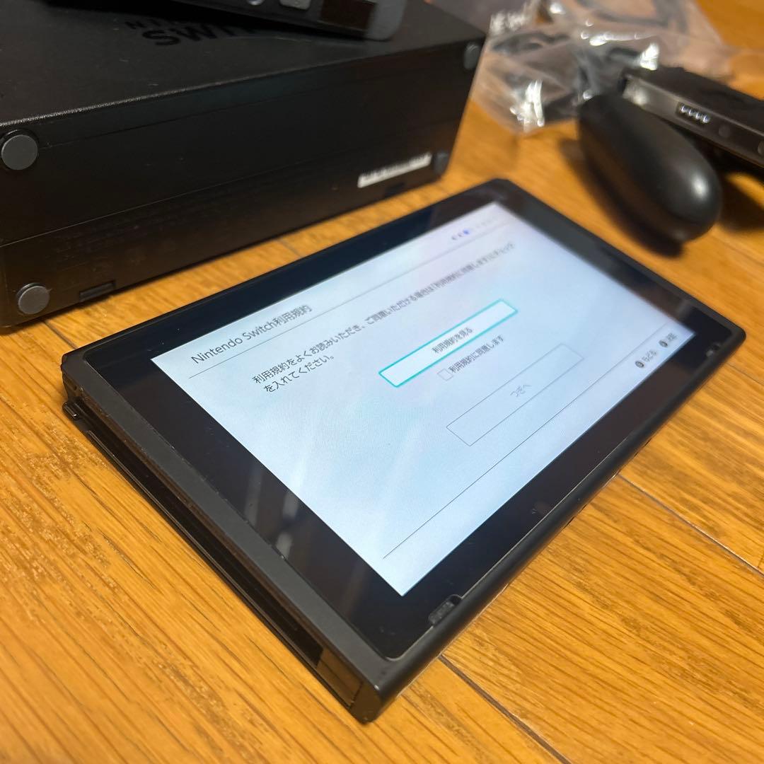 Nintendo Switch グレー　本体＋dead by daylight