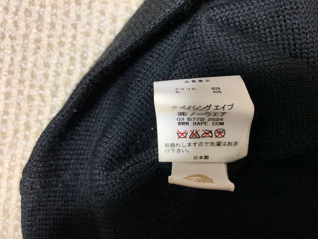 エイプ ニットキャップ　スワロフスキー　帽子　ビーニー　APE