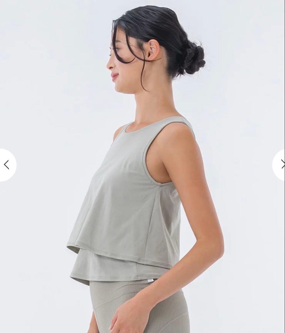 SUKALA カップ付きフレアタンクトップ　Ｌサイズ
