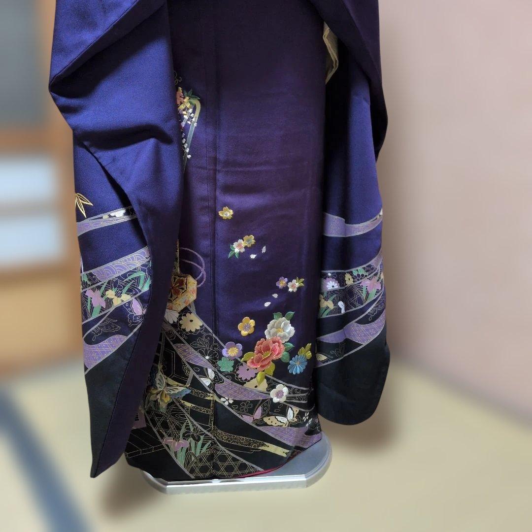 紫 花柄刺繍 振袖