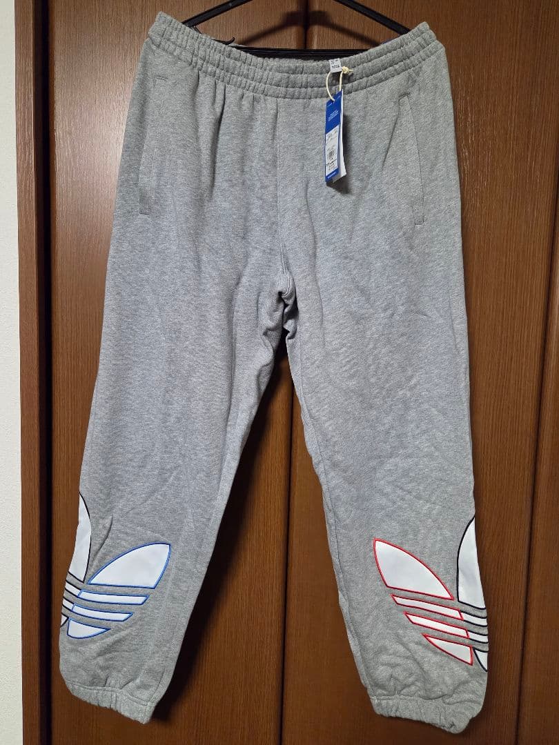 新品【アディダス トリコロール スウェットパンツXO】ジャージ